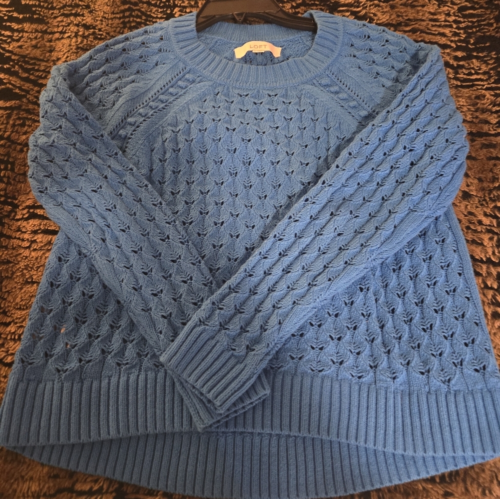 Sweater - Picture 6 of 6